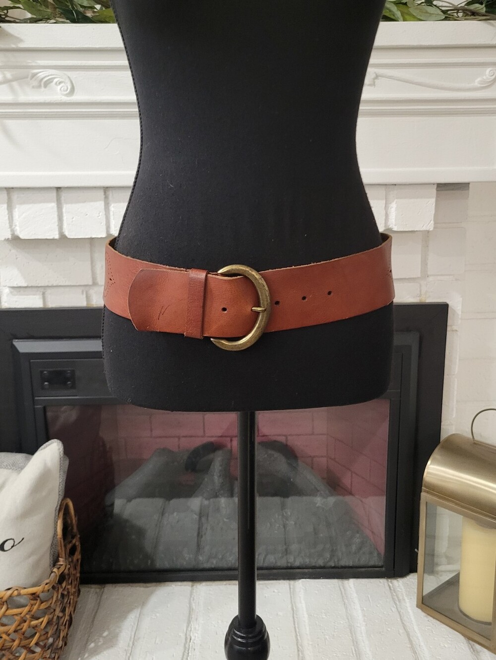 Boho 70s Hoppie Wide Brown Leather Belt with Brass Buckle
